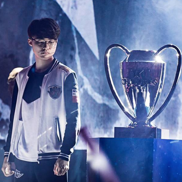 赛后群访Leave：休息时打了更多排位 夏季赛我们的目标一直是冠军