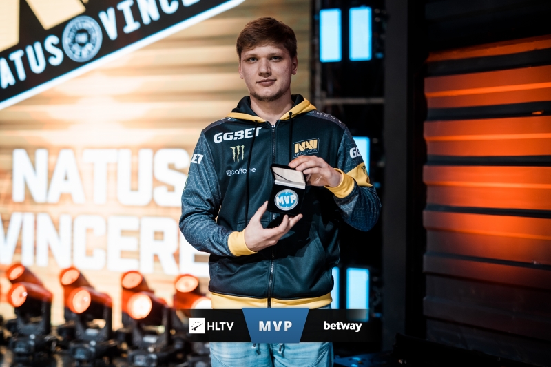 王淞化身纳尔一拍二 微笑枪枪爆头 微笑队3-1淘汰957队晋级决赛