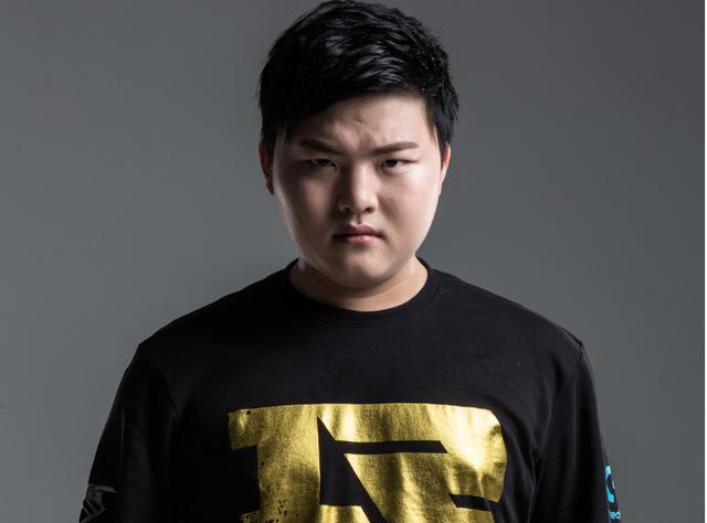 发发发！姿态永恩团战游龙 乘风儿四杀难胜 IAT1-0SHB